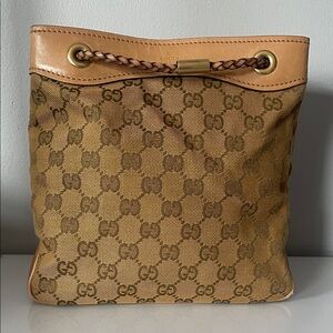 100% authentic great condition Gucci Brown Monogram Canvas Bag with Leather Trim
